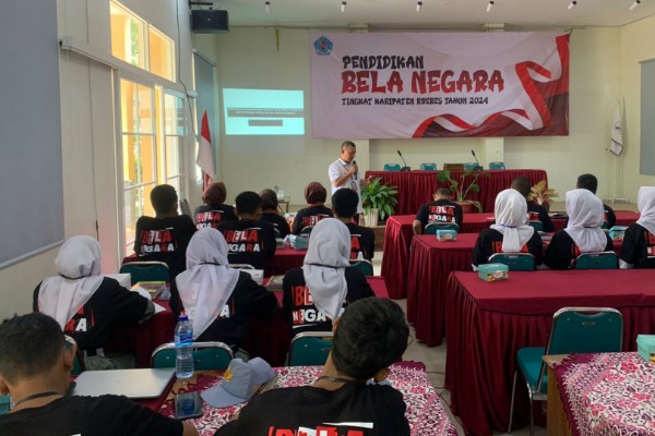 Warga Brebes Masih Memiliki Kesadaran Politik yang Rendah